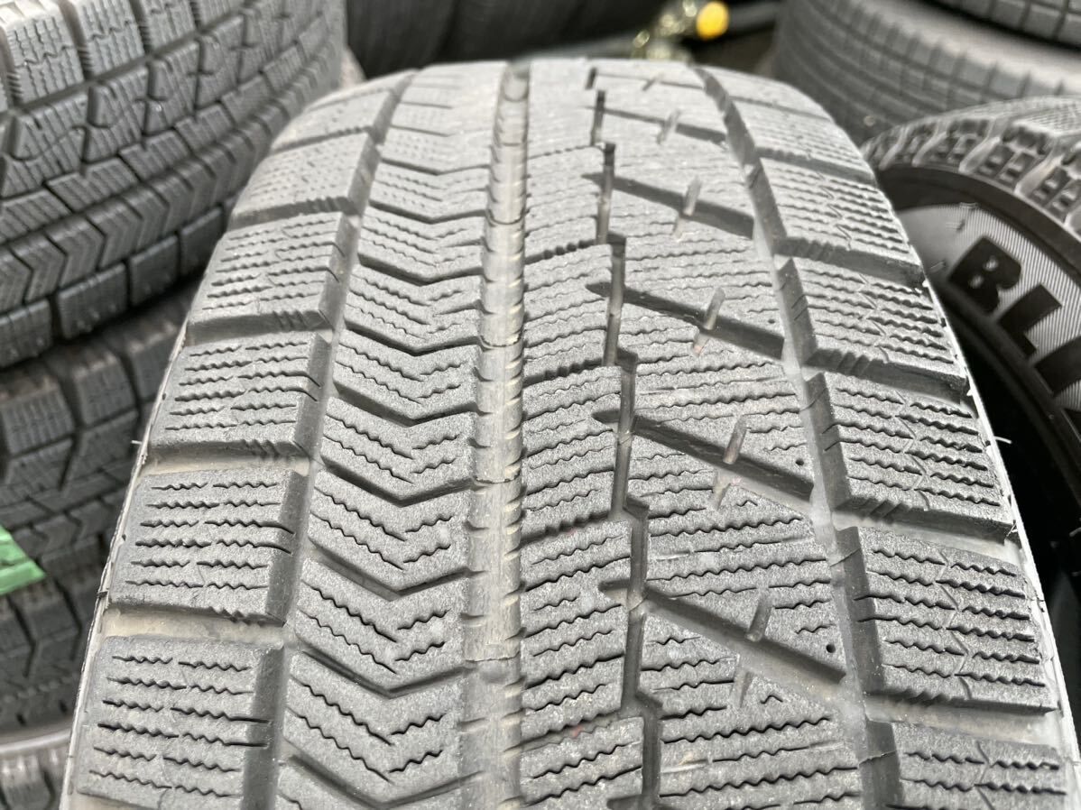 ［F0194］中古スタッドレスタイヤ4本セット！195/65R15 ブリヂストン ブリザックVRX！2019年製造！ノア、アイシス、プレマシーなどに！