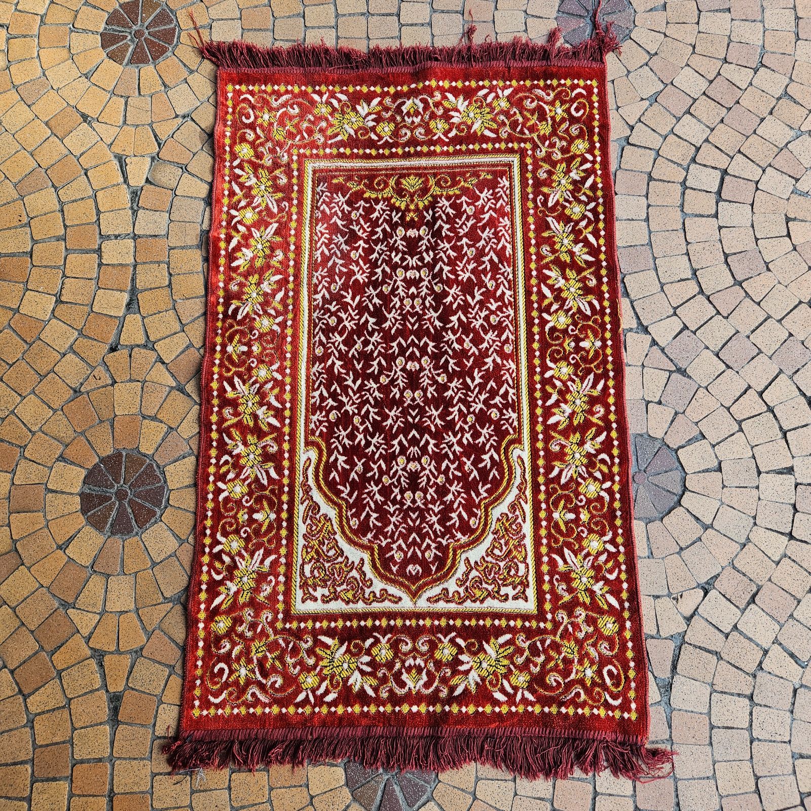 Euro Old Silky Rug