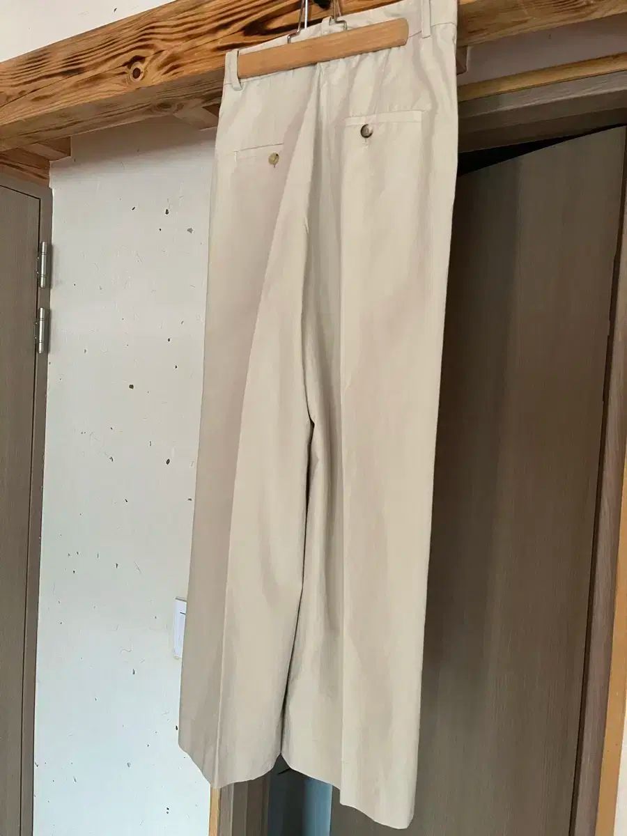パンツ