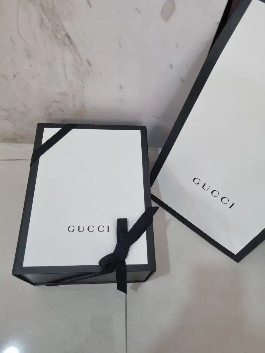 GUCCI