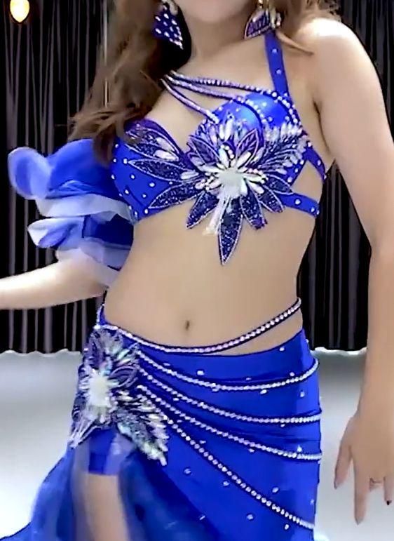 ベリーダンス衣装 トップスブラ スカート インナーパンツ付 オーダーメイド ベリーダンス衣装 トップスブラ スカート インナーパンツ付 オーダーメイド