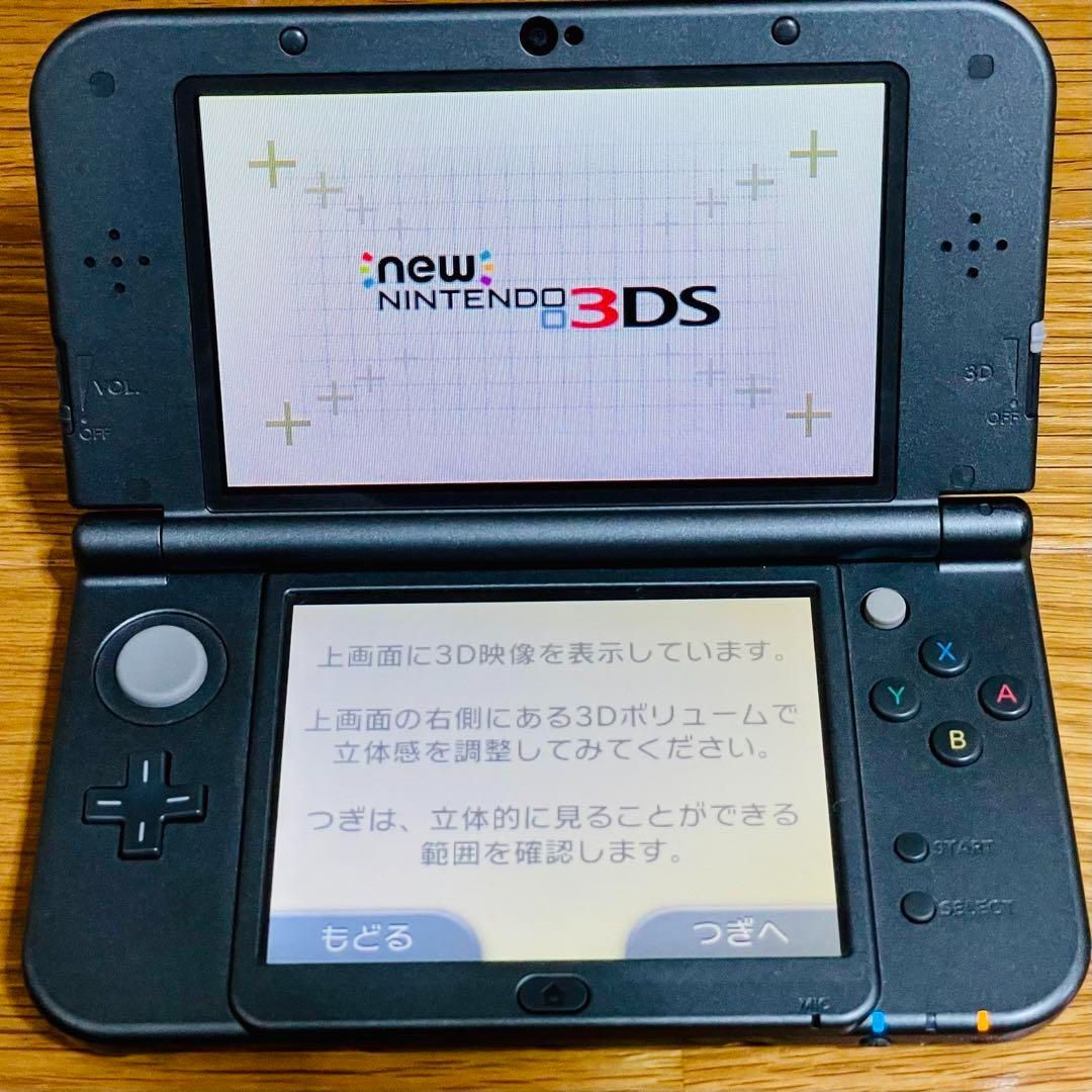 中古】New ニンテンドー 3DS LL メタリックブラック ACアダプタ付