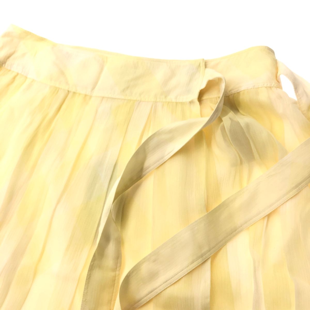 シルク100％ イエロー