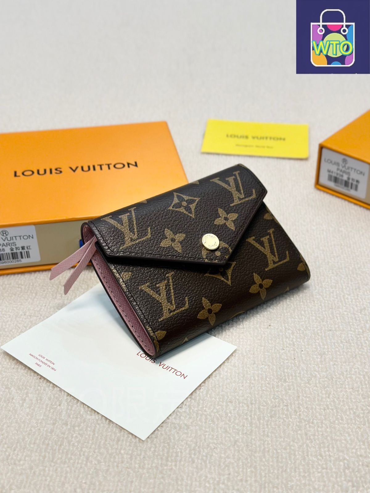 今日特価】Louis Vuitton ルイヴィトン x 草間彌生