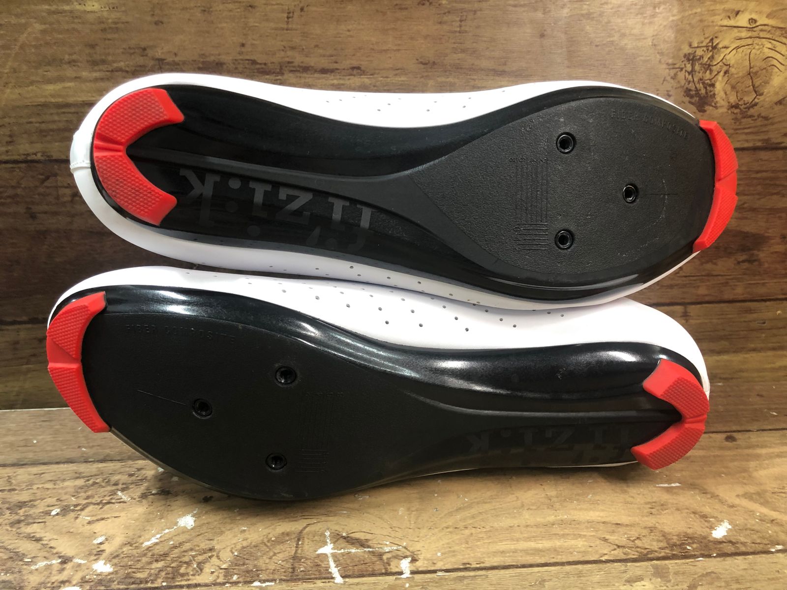 HB983 フィジーク fizik TEMPO R5 OVERCURVE ビンディングシューズ SPD 