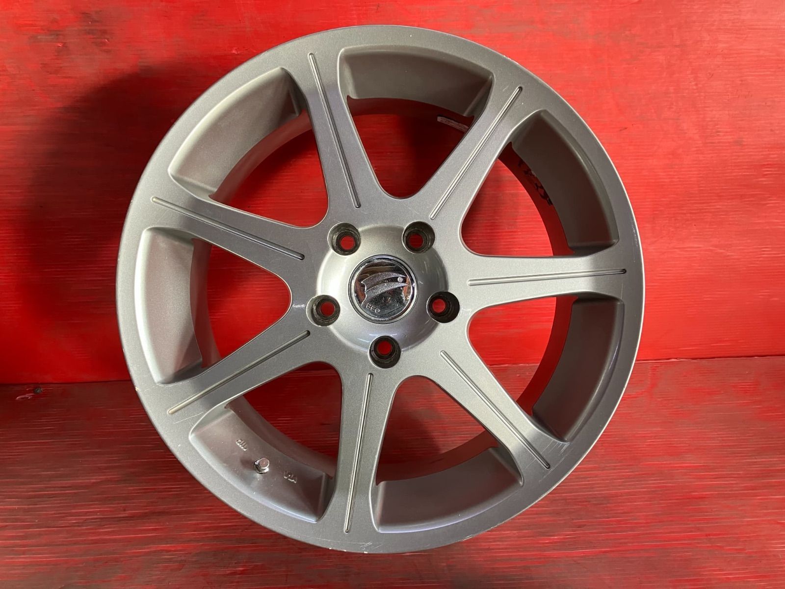 ホイール 17x7.0 45 114.3 5H 社外 BEO 4本SET