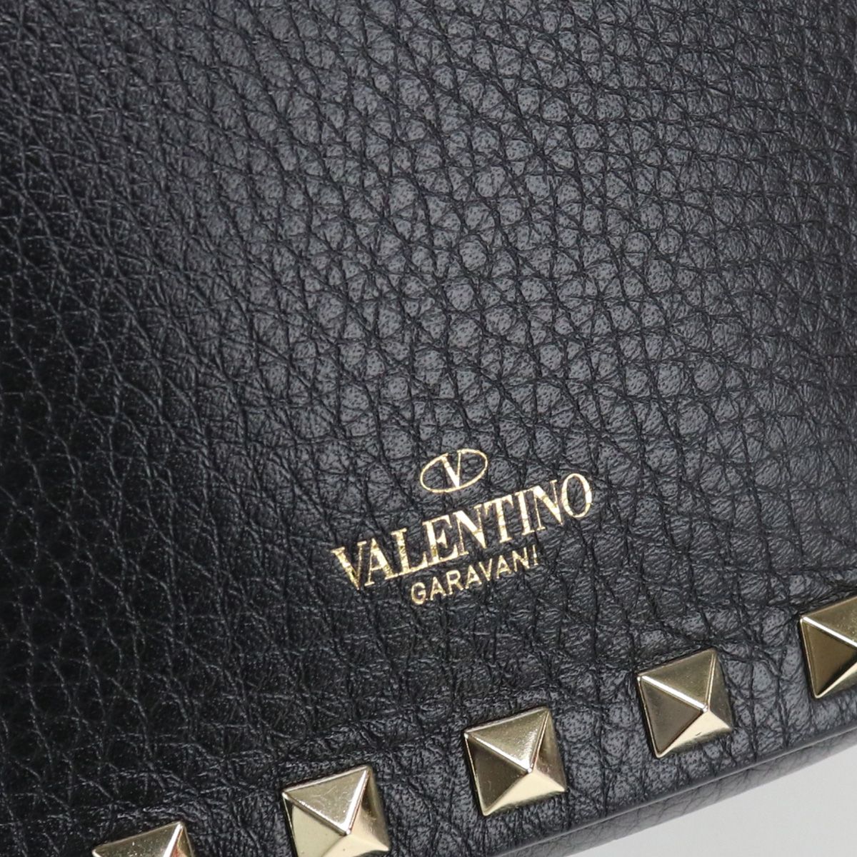 VALENTINO ヴァレンティノ ロックスタッズクロスボディバック