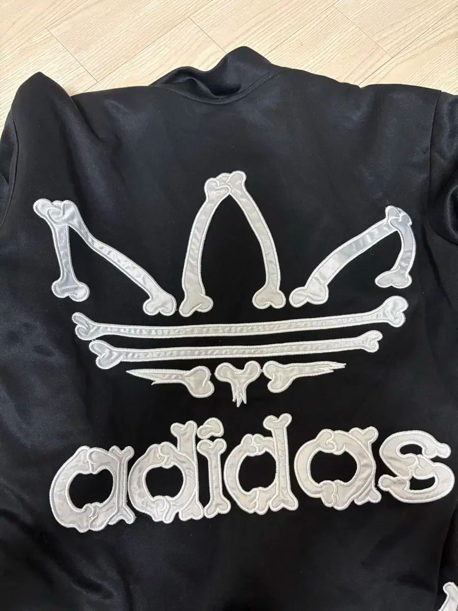 adidas アディダス ジェレミースコット ボーン L 100