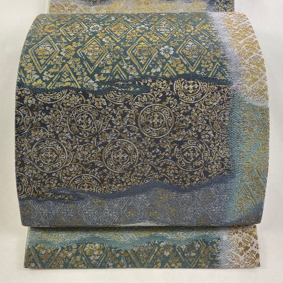 袋帯 秀品 花唐草 菱 箔 灰緑 六通 正絹