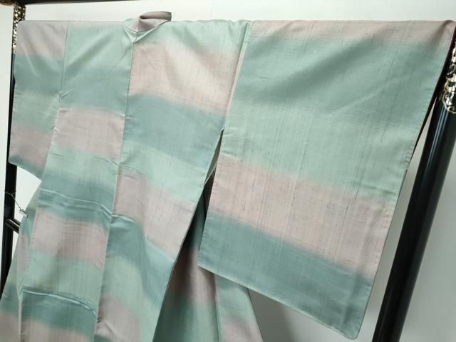 【極上新品】京都四条「外村商事」「紅花紬」ベビーピンク色 縦緯手引き真綿 平和屋本店□極上 よねざわ 新田工房 紅花紬 紅のしらべ Benie