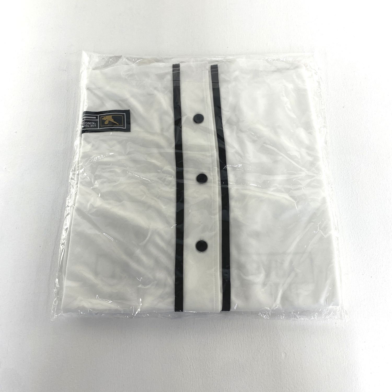 【★加古川物流】【美品】三代目JSB ベースボールシャツ 白　FC限定【361】 ☆加古川物流】【美品】三代目JSB ベースボールシャツ 白 FC限定