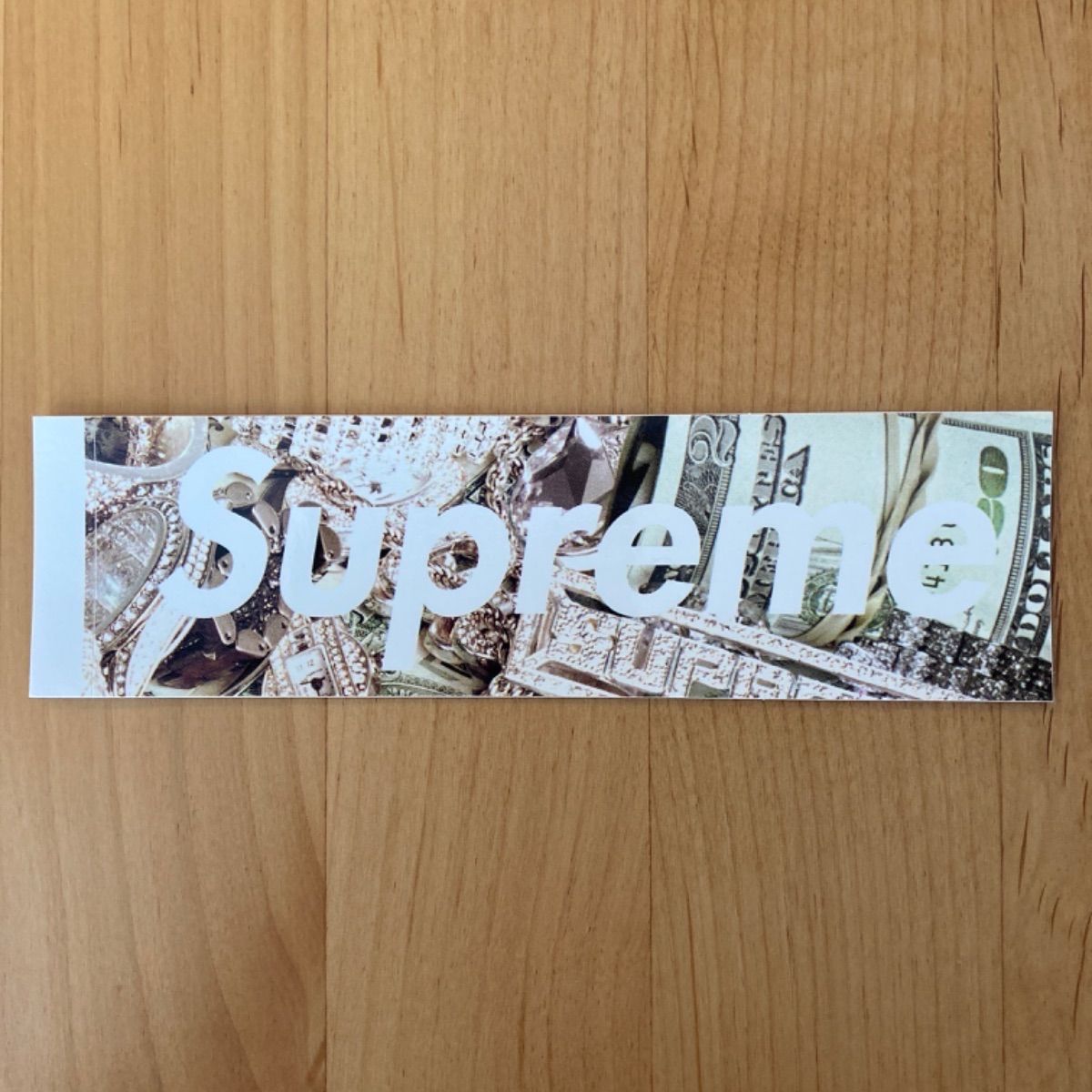 Supreme シュプリーム ボックスロゴステッカー BM shop メルカリ