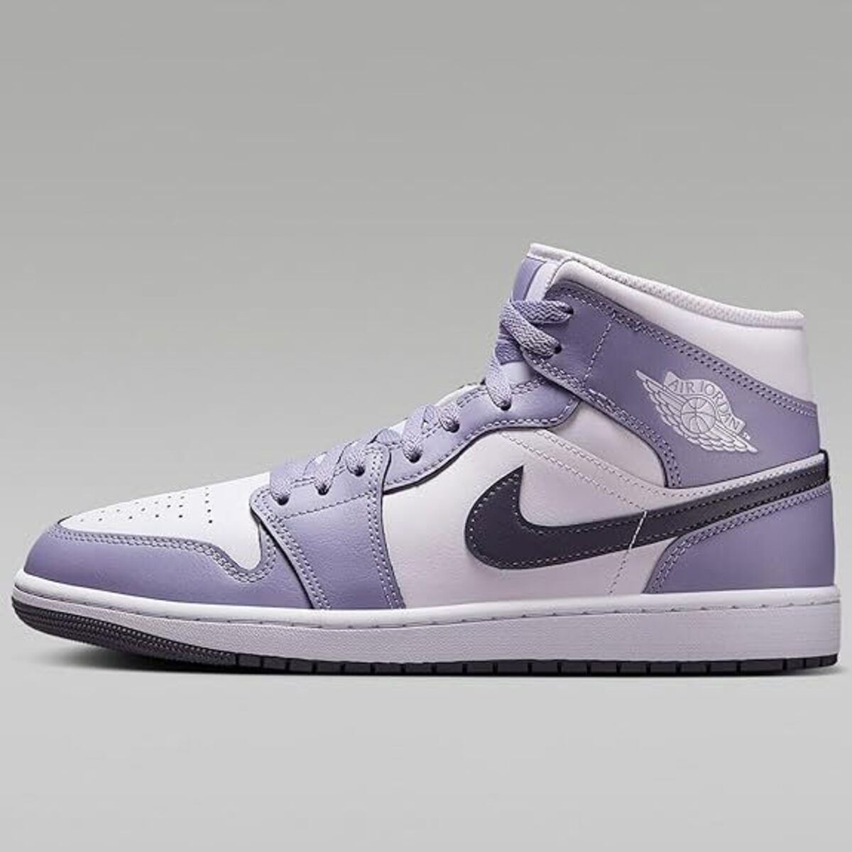 ナイキ] エア ジョーダン 1 ミッド [AIR JORDAN 1 MID] ホワイト 