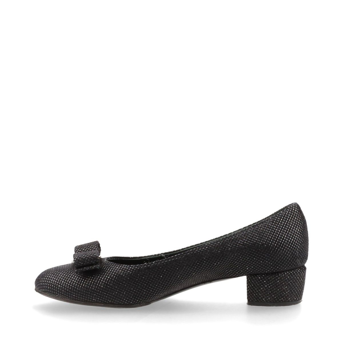250○ Ferragamo 黒 リボン付きオープントゥサンダル 6 sfruna.jpg