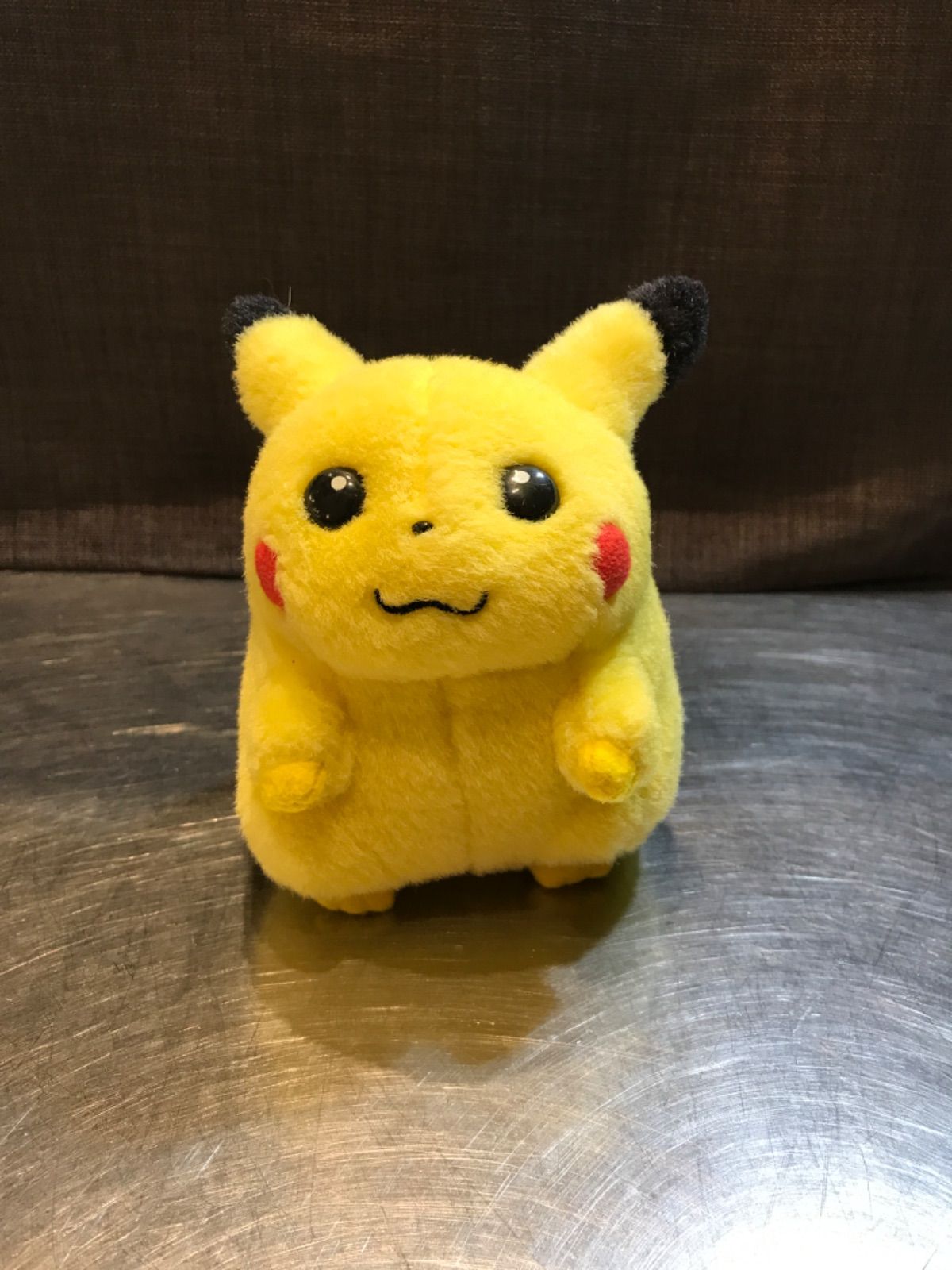 TOMY トミー 任天堂 初期 ピカチュウ ぬいぐるみ スクイーズ 顔バランス良 新品・未使用】TOMY 初期 ピカチュウ ぬいぐるみ トミー