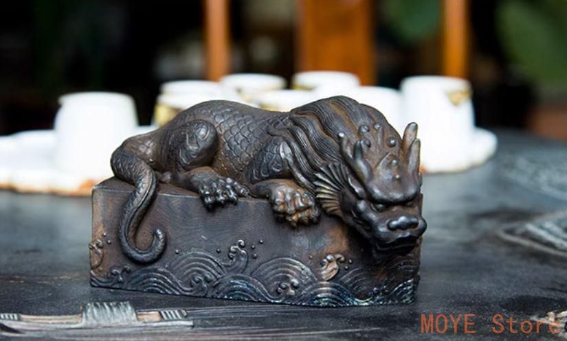 水を避ける獣カデ蝮 卓上 招財 茶寵 文机 文鎮 書道具 装飾品 工芸品 置物 水を避ける獣カデ蝮 卓上 招財 茶寵 文机 文鎮 書道具 装飾