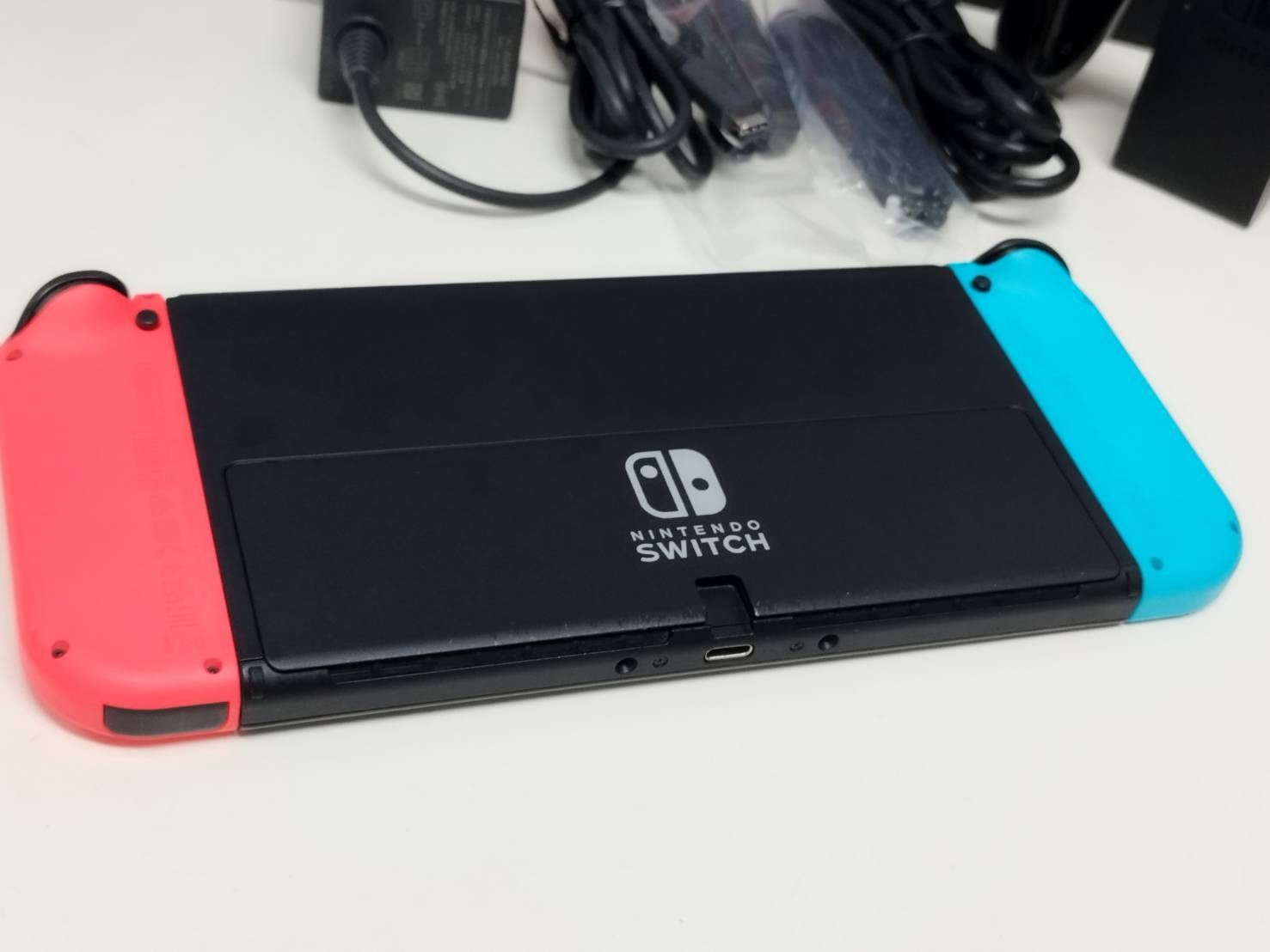 Nintendo Switch - Nintendo Switch 有機ELモデル/HEG-001/2023年製 Nintendo Switch 有機ELモデル/HEG-001/2023年製 - メルカリ