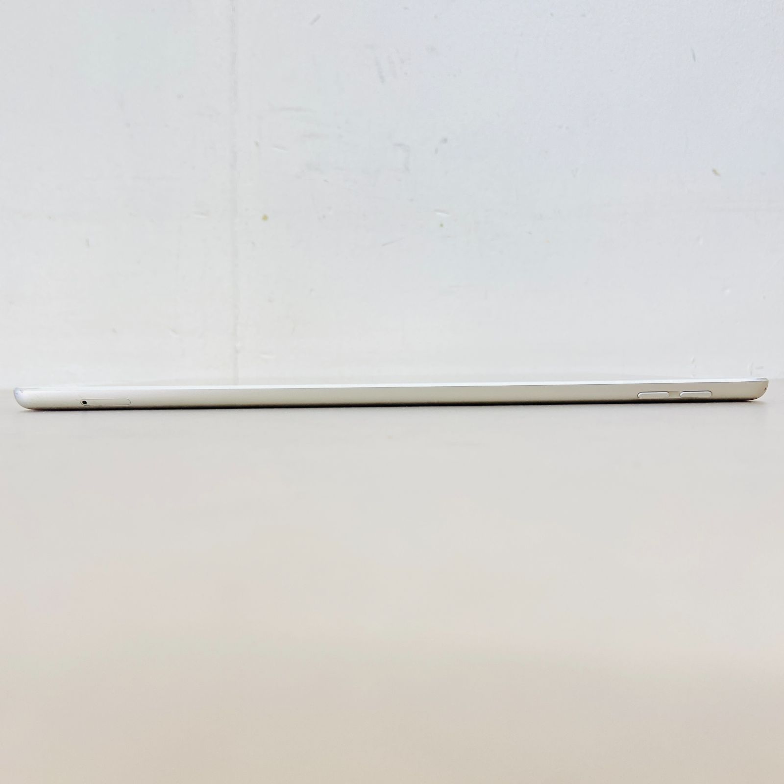 Cellular 32GB