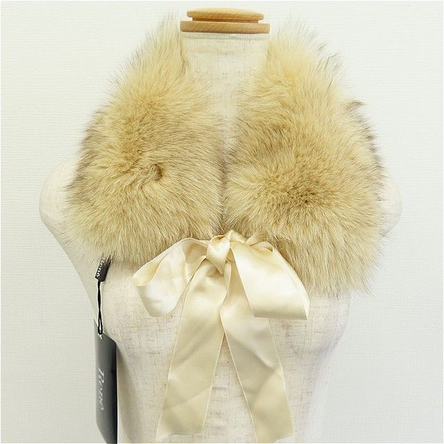 お値下げ中♡Rene ルネ　ファーティペット　リボン　マフラー ルネ Rene フォックス ファー ティペット マフラー リボン レディース