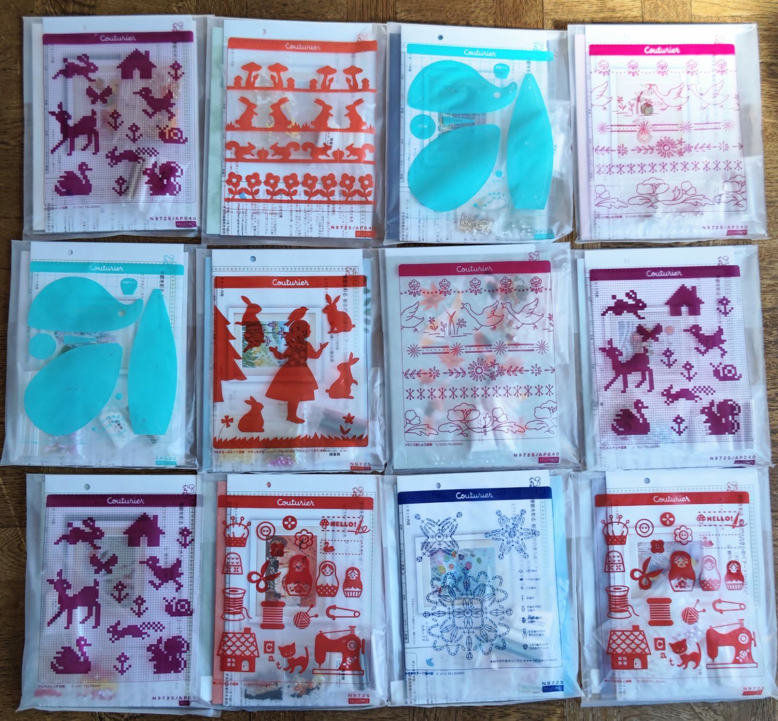 フェリシモ 季節を彩る貼るだけきらめくアート ビーズデコール