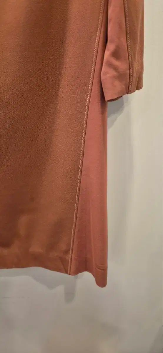 LEBEIGE レンガ色