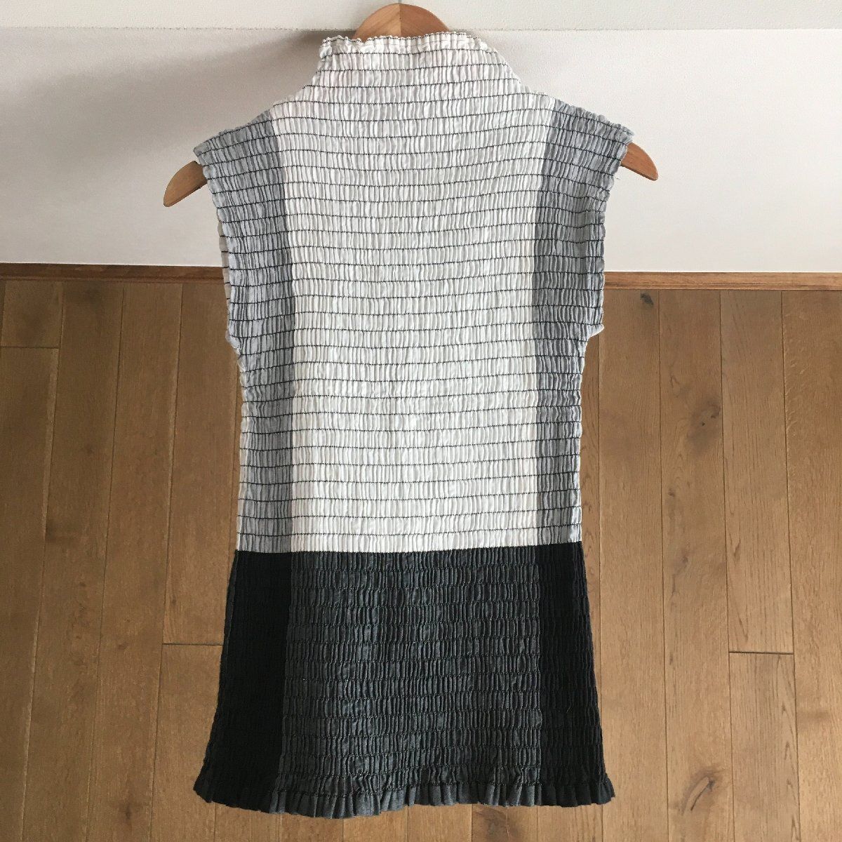 イッセイミヤケ トップス 2