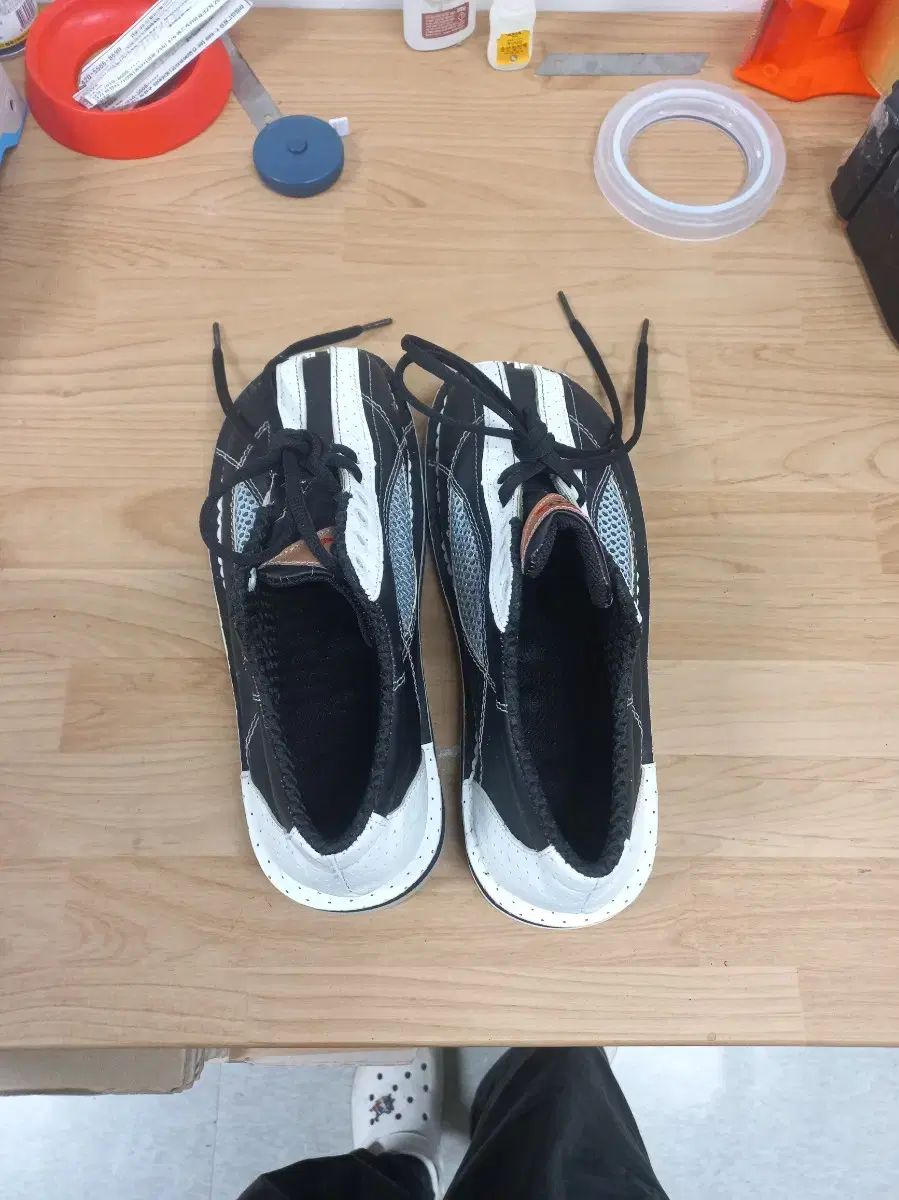 中古ボーリングシューズ AZO アゾ 245 左手用