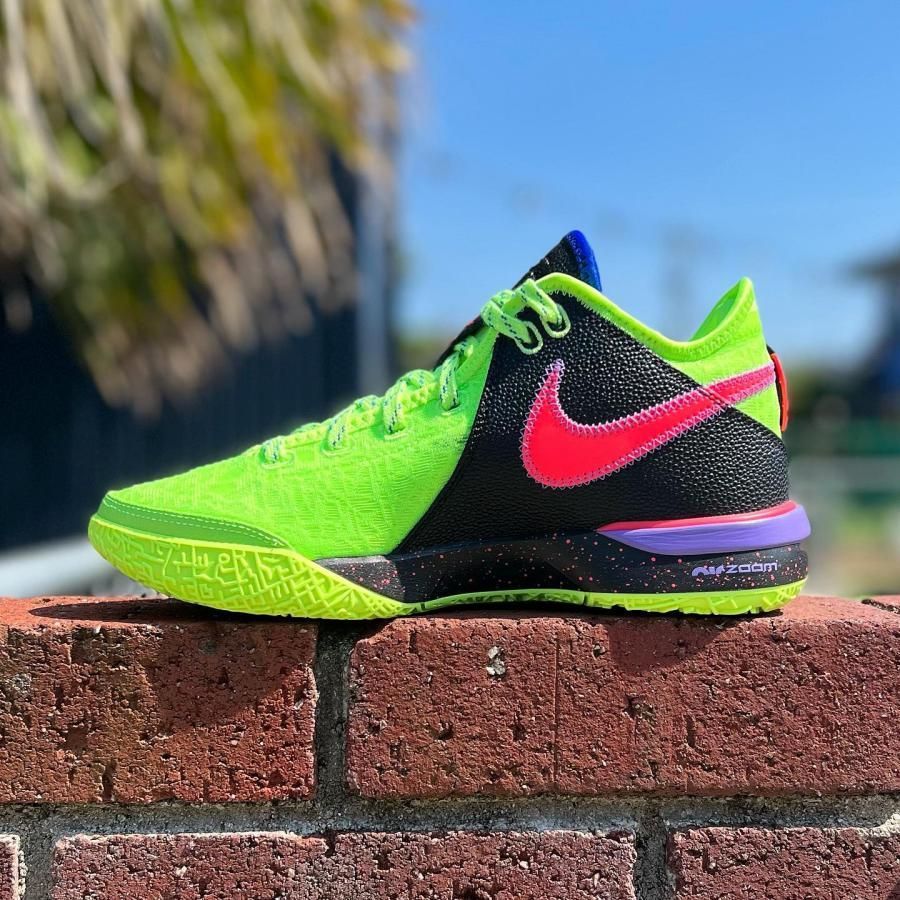 NIKE ZOOM LEBRON NXXT GEN 'GHOST GREEN' ナイキ ズーム
