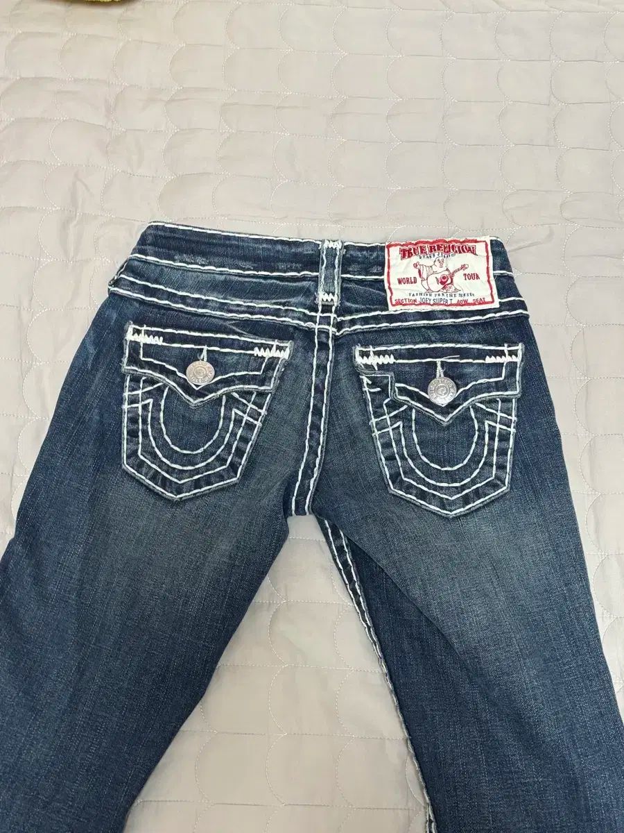 TRUE RELIGION トゥルーレリジョン ブーツカット デニム 24 デス ライズ ヴィンテージ