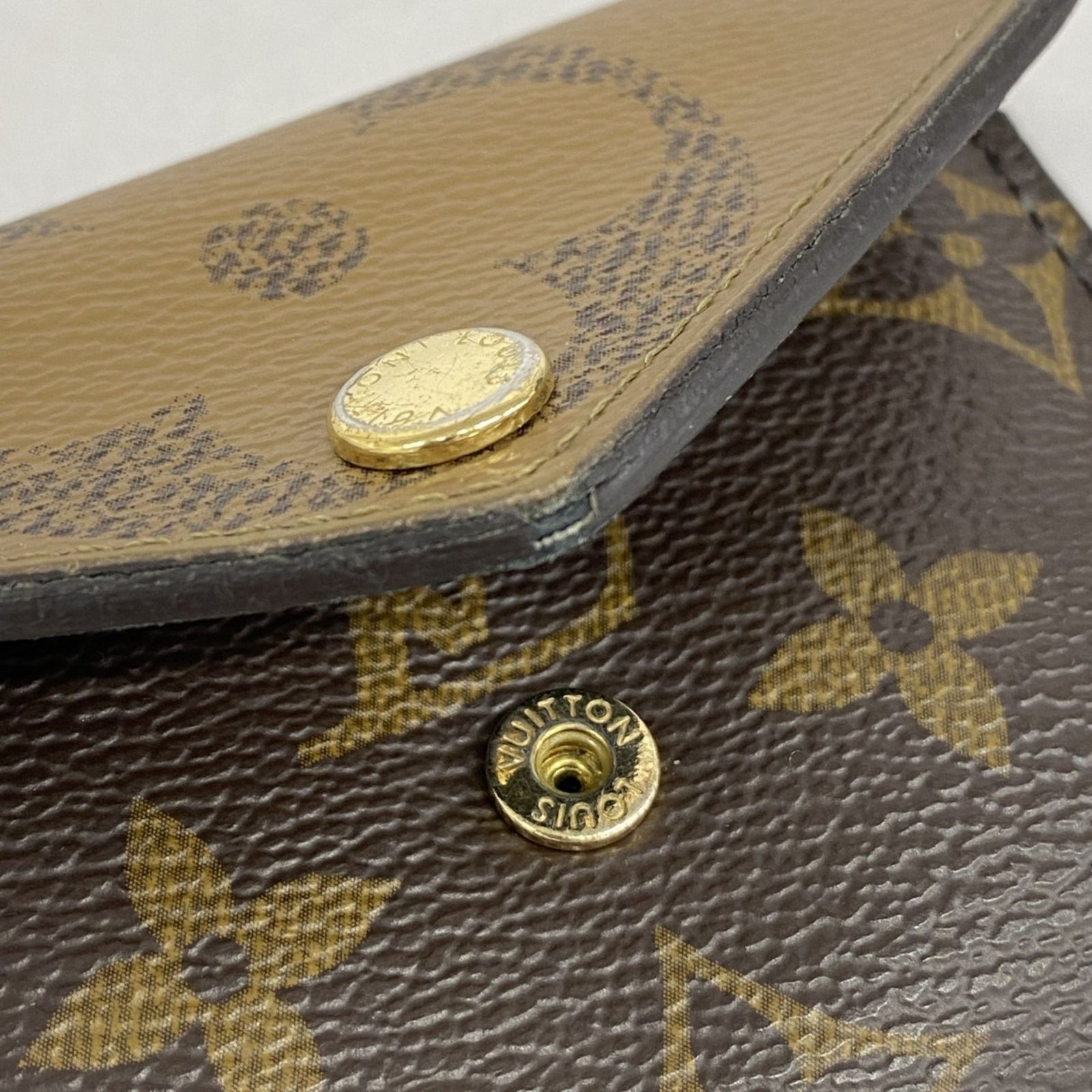 三つ折り財布 モノグラム