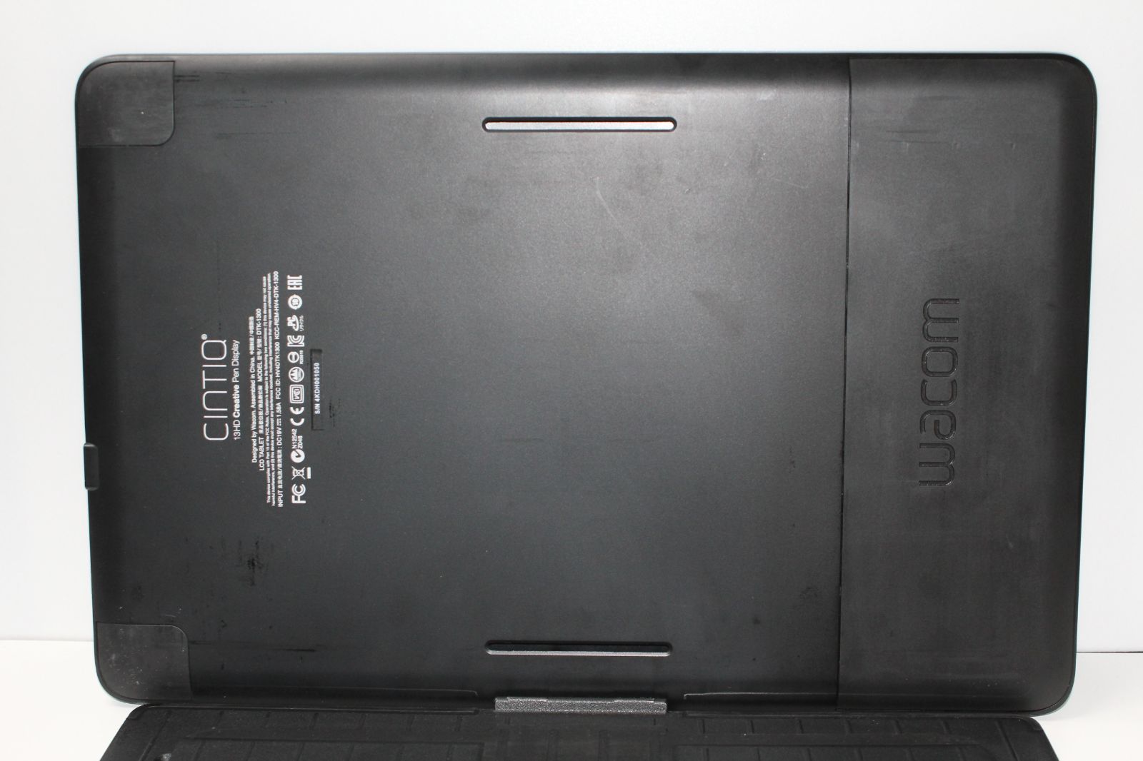 液晶ペンタブレット