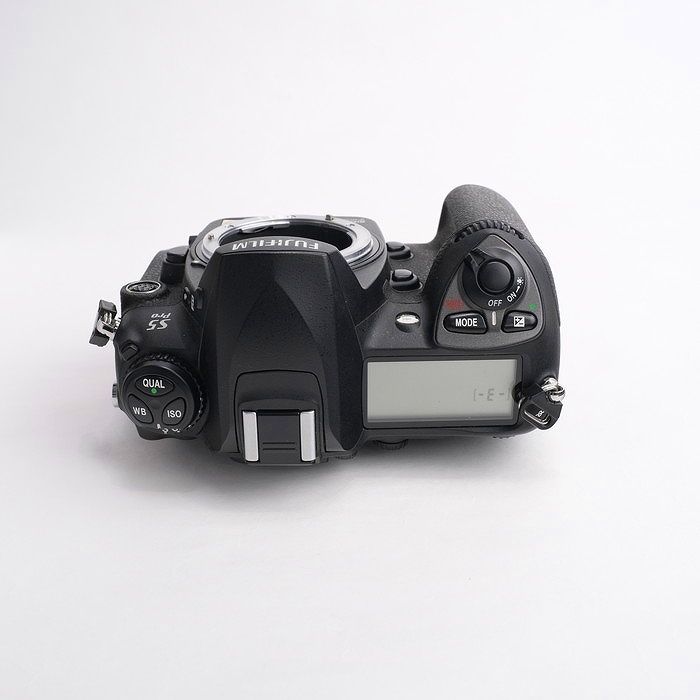 FUJIFILM