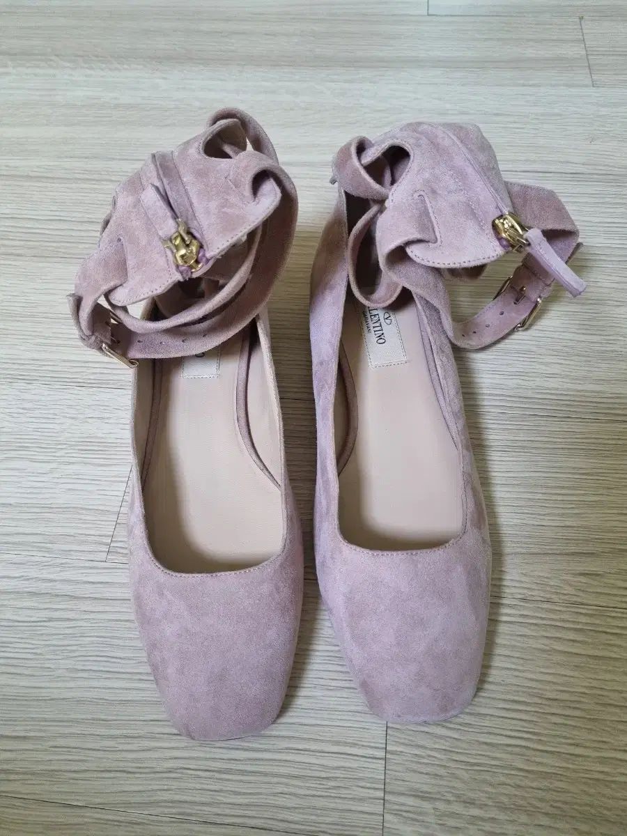 ヴァレンティノ valentino フラットシューズ バレエ