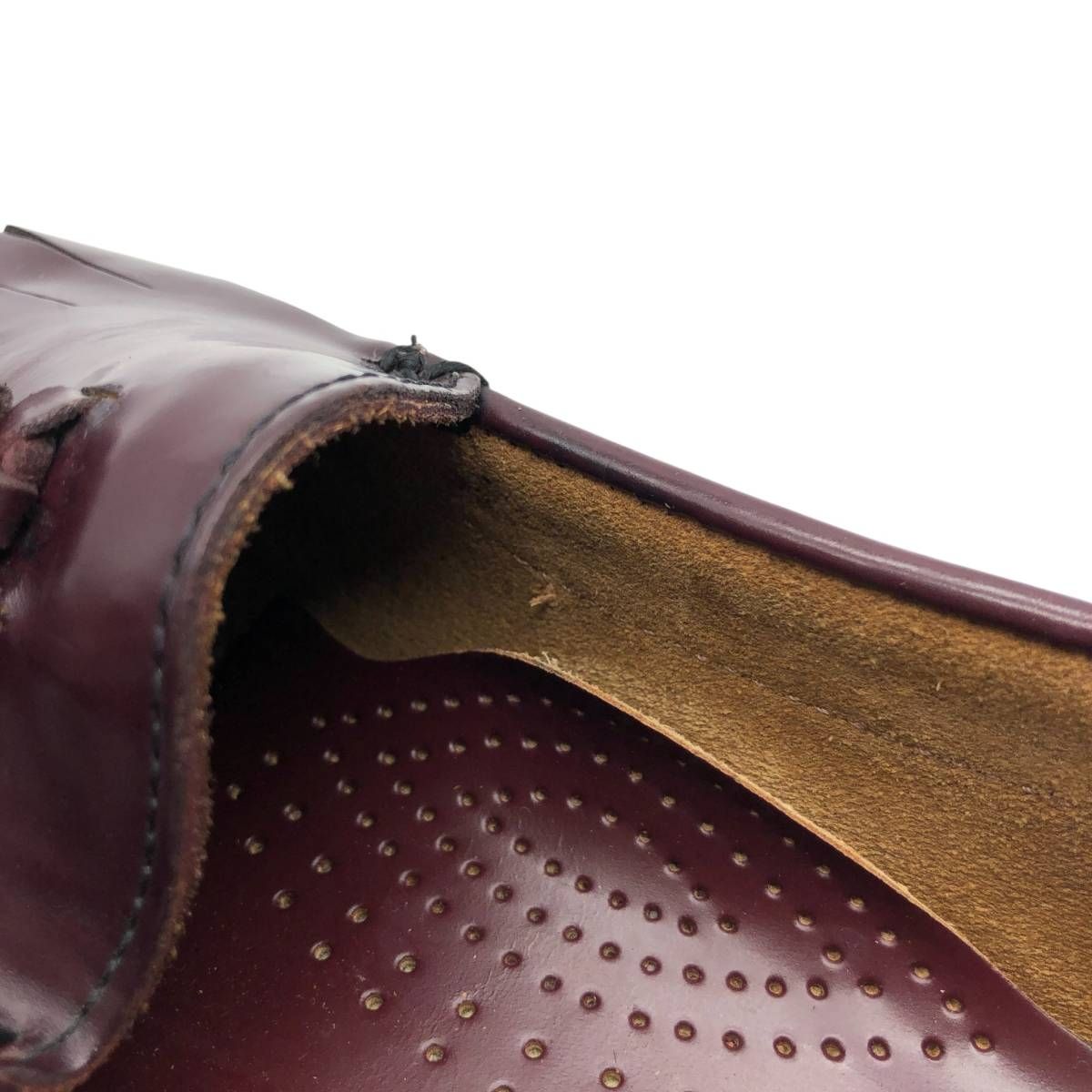 タッセルローファー