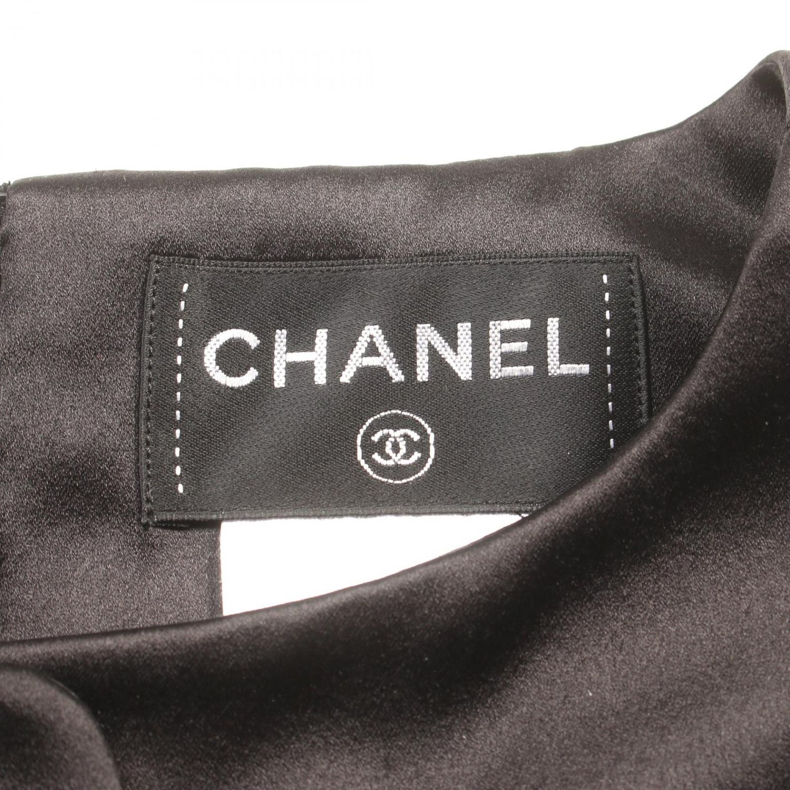 CHANEL シャネル