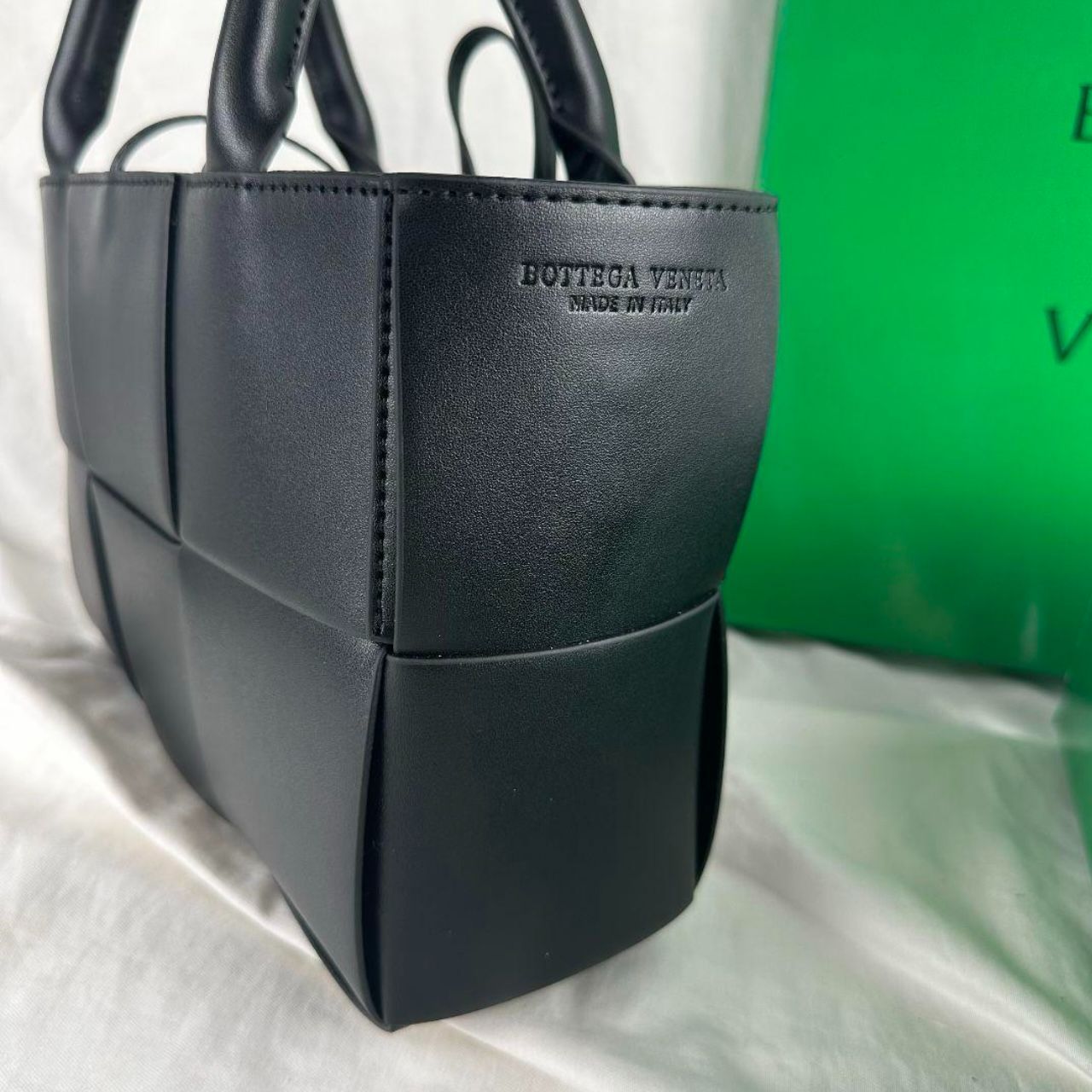 即日発送!! Bottega veneta キャンディー アルコ トートバッグ