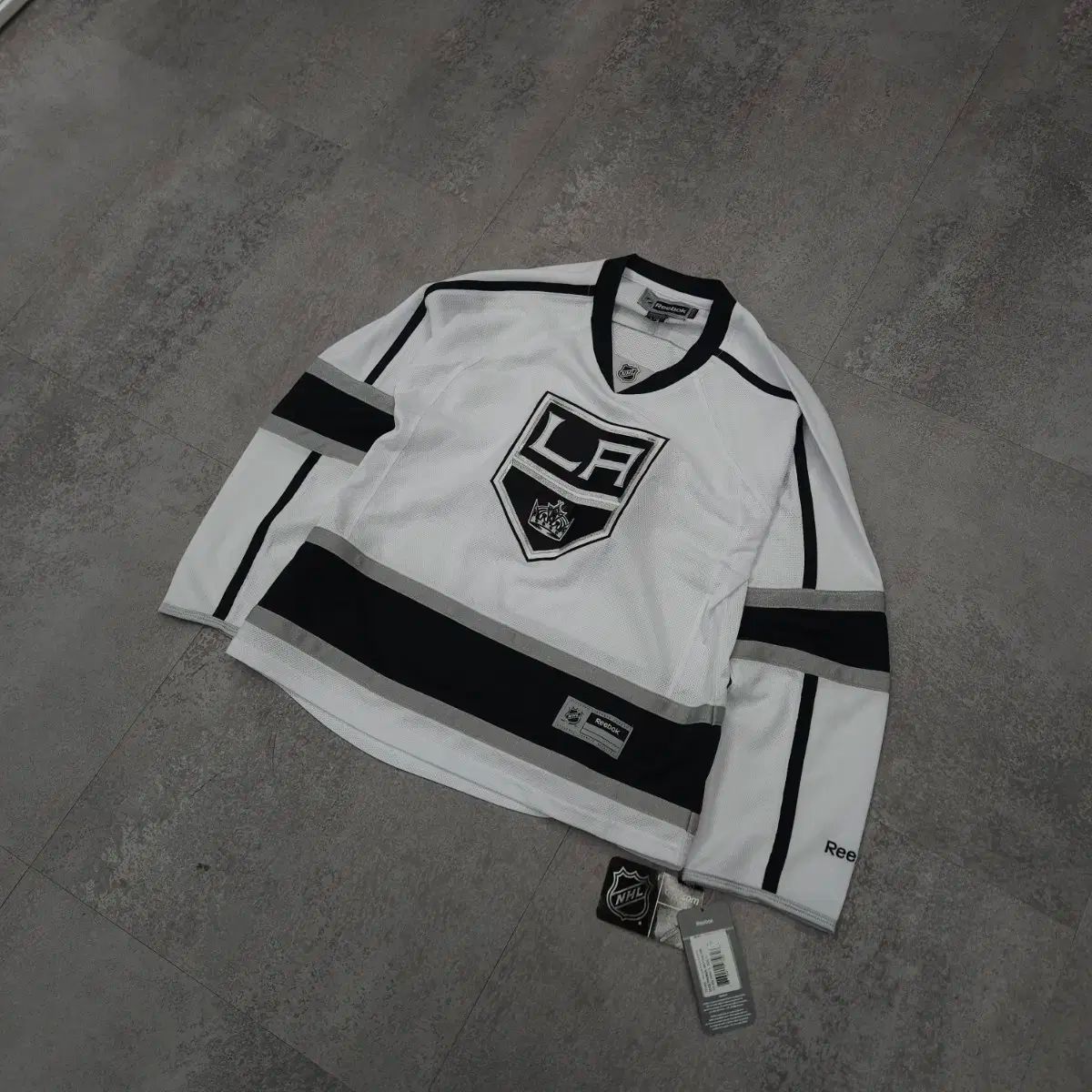 Reebok - たぷ！NFL アイスホッケー　LAキングス　ユニフォーム Reebok Authentic NHL Jersey Los Angeles Kings Team White sz
