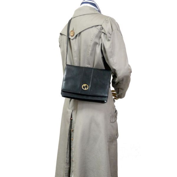 OLD Gucci GG金具スクエア2WAYショルダーバッグ(黒)レザー - Vintage