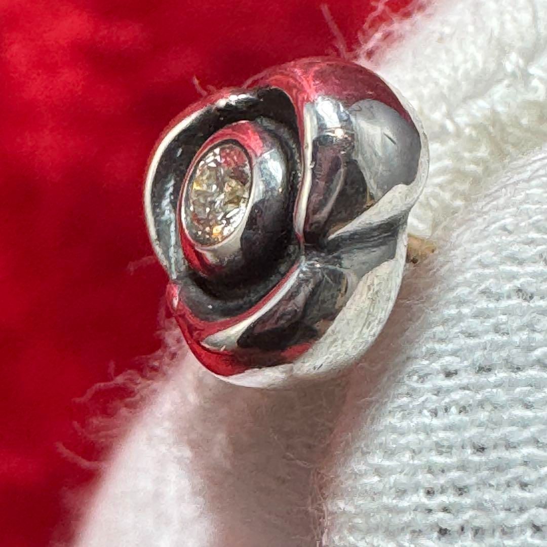 スタッド ウィズ