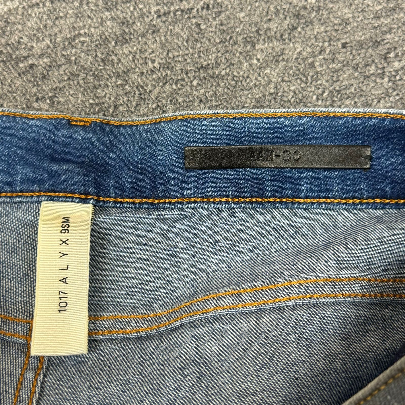 1017 ALYX 9SM スキニー 加工 デニム パンツ AAM-30 アリクス 49111A1 