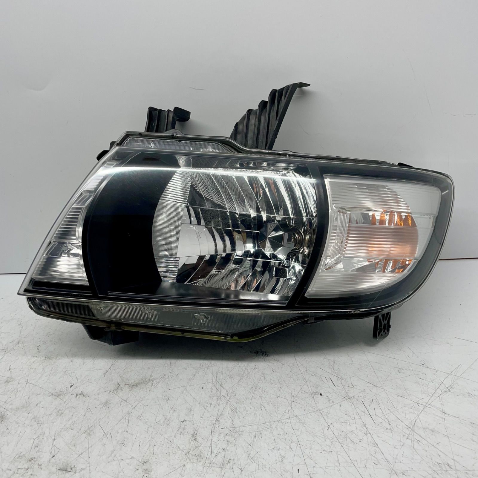 Y【コーティング済】ホンダ GK1 GK2 モビリオ スパイク 後期 ヘッド