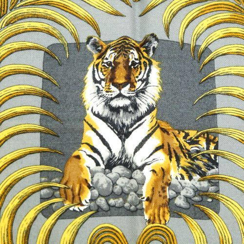 エルメス HERMES スカーフ カレ45 プチカレ カシミヤ シルク TIGER