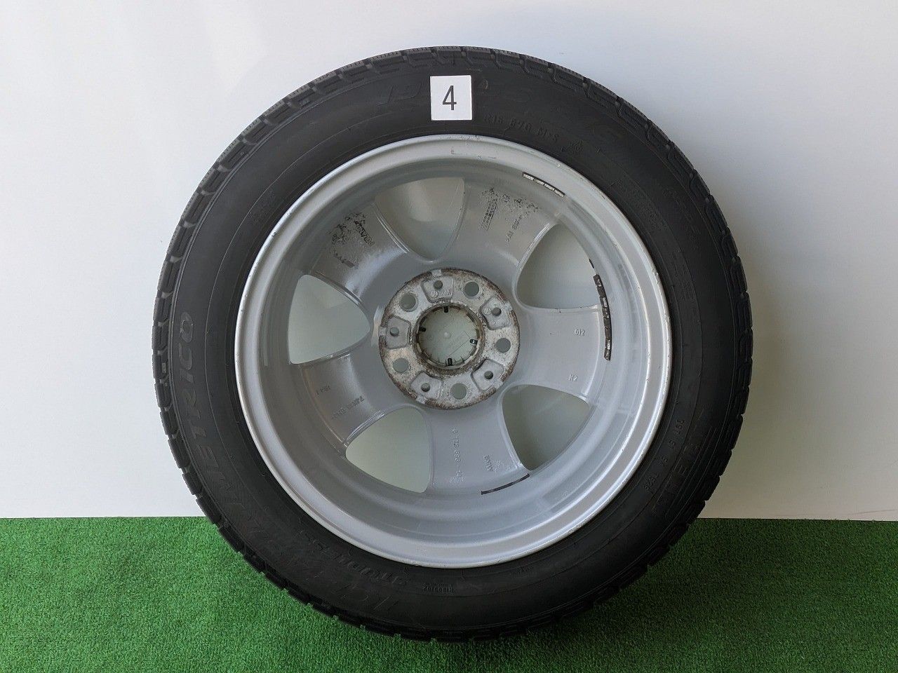 □BMW 1シリーズ純正16インチアルミホイール □195/55R16 □16
