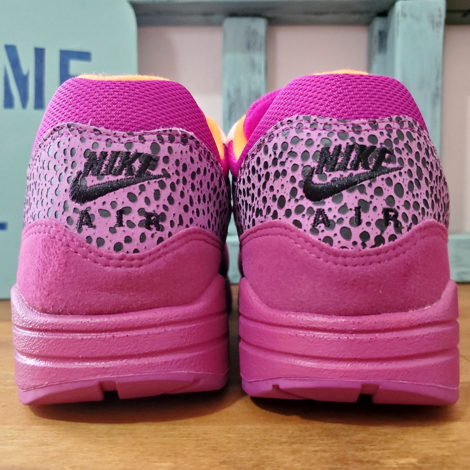 NIKE WMNS AIR MAX 1 ナイキ エア マックス ワン レッド 20230904022612-0.webp