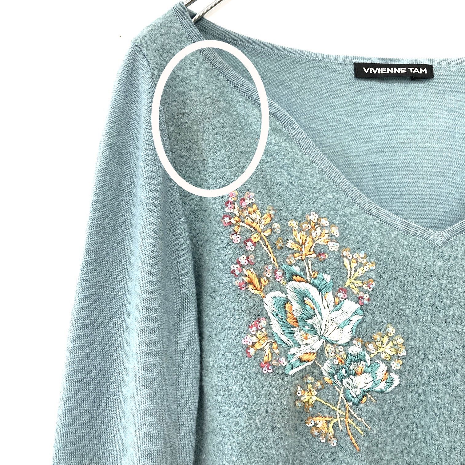 VIVIENNETAM ヴィヴィアンタム 刺繍 ビーズ ニット プルオーバー V 