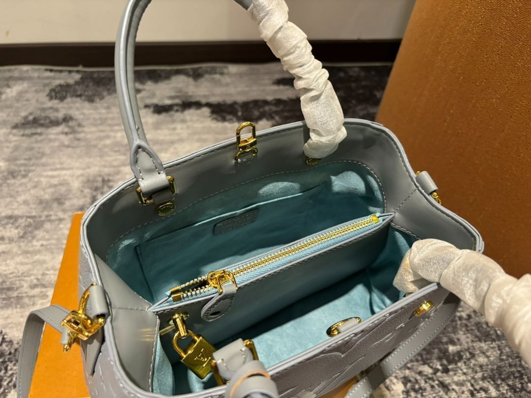 LVモンタンバッグ ハンドバッグ