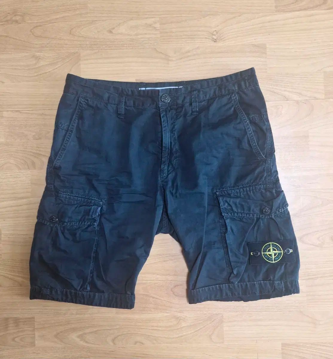 STONE ISLAND ストーンアイランド 半ズボン ハーフパンツ W31 STONE