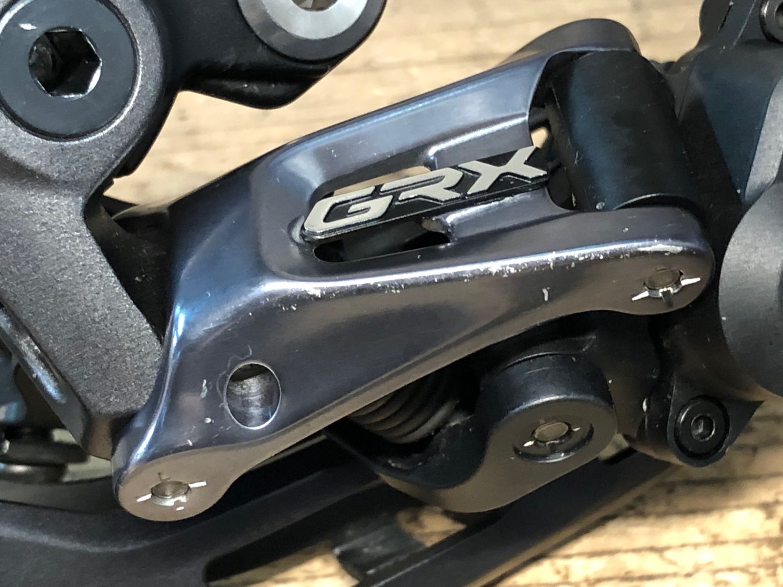 IX250 シマノ SHIMANO GRX RD-RX810 リアディレイラー11S - メルカリ