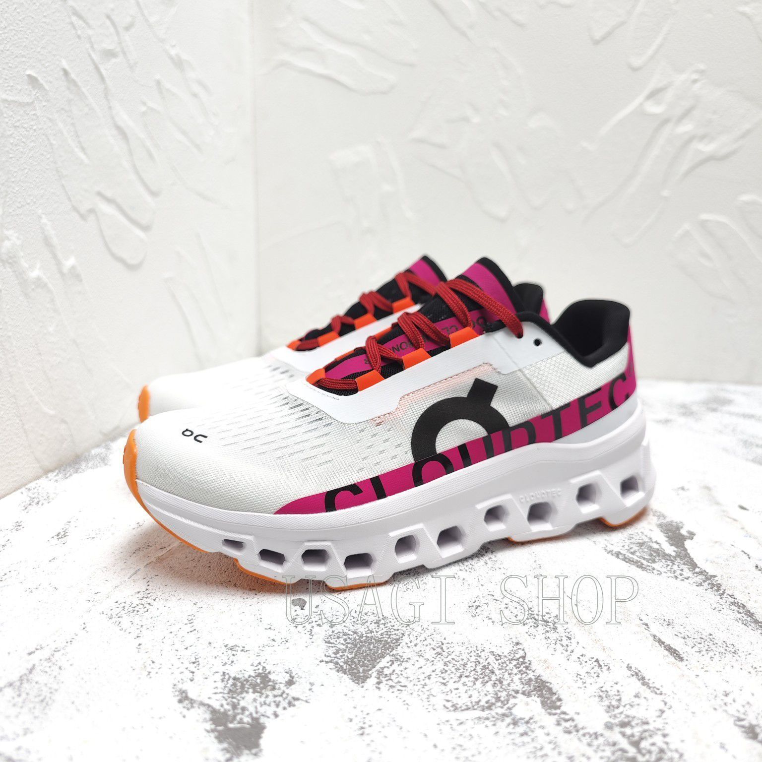 【中古美品】on ランニングシューズ（Cloudmonster／26cm） オン On ランニングシューズ クラウドモンスター 2 Cloudmonster