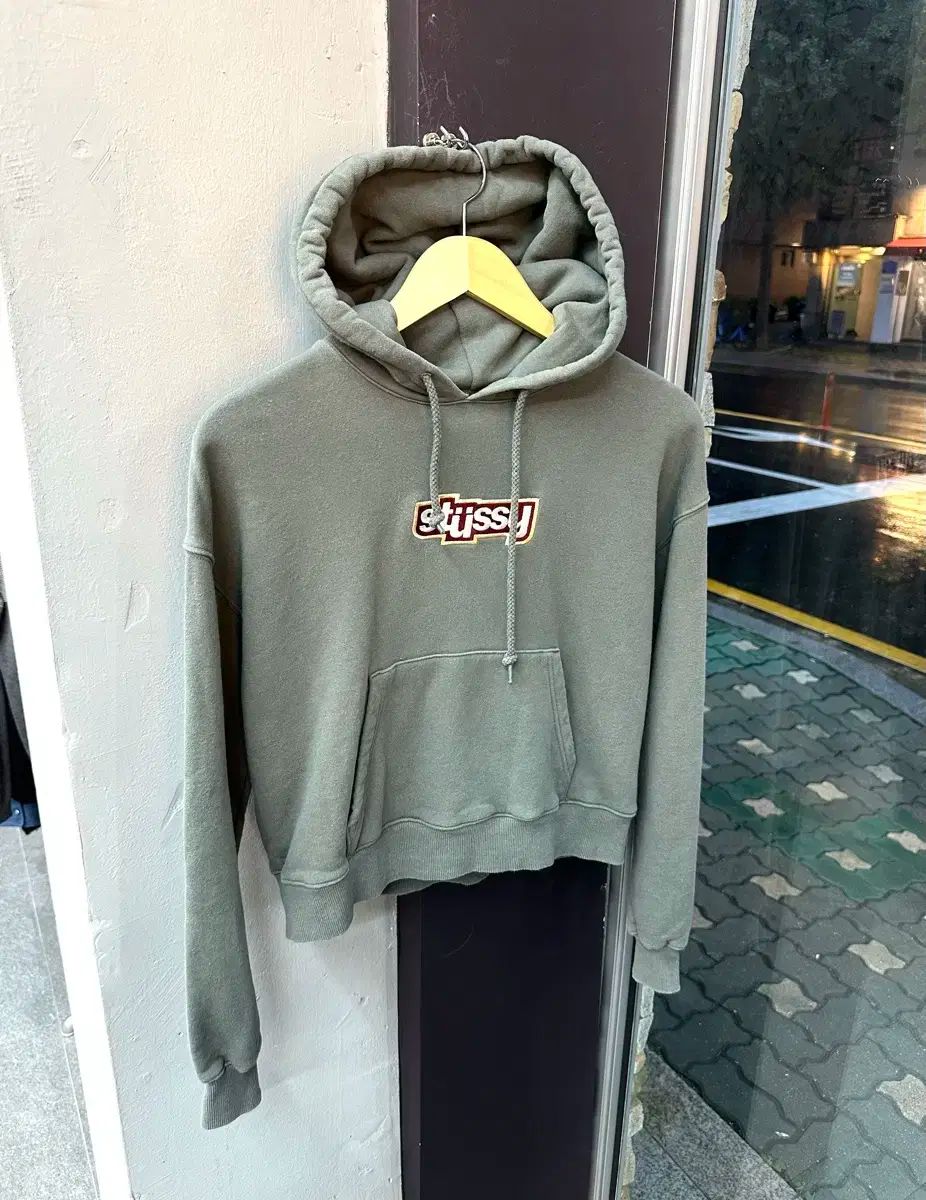 XS